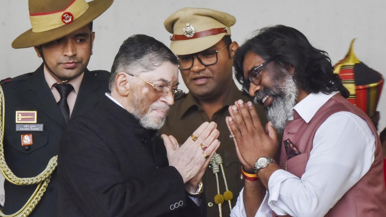 IN PHOTOS: Hemant Soren takes oath as 14th CM of Jharkhand