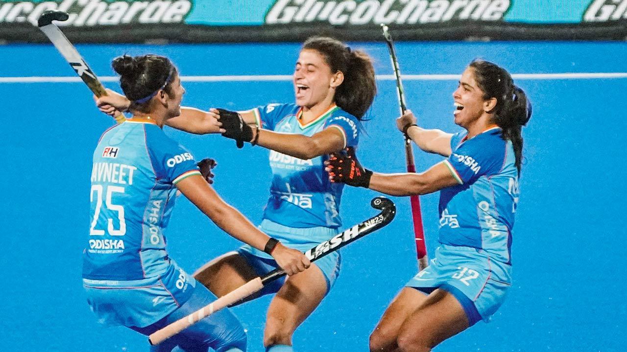 India beat Japan 2-0, to face China in final