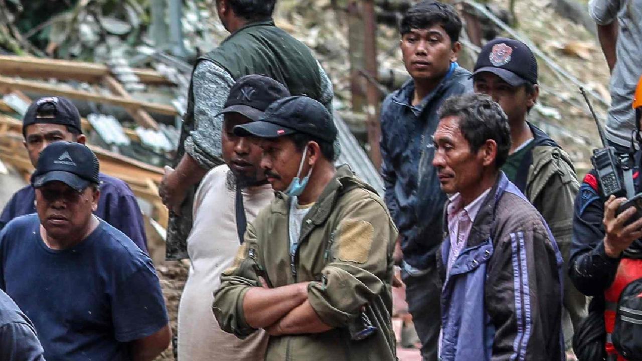 Flash floods also left four people dead in Deli Serdang district, and rescue workers were still searching for two people who were swept away