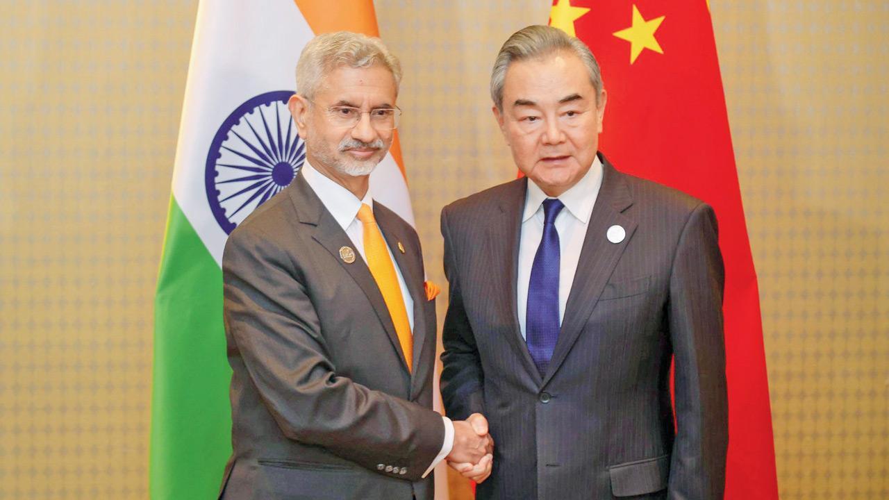 Jaishankar, Wang Yi review LAC disengagement process
