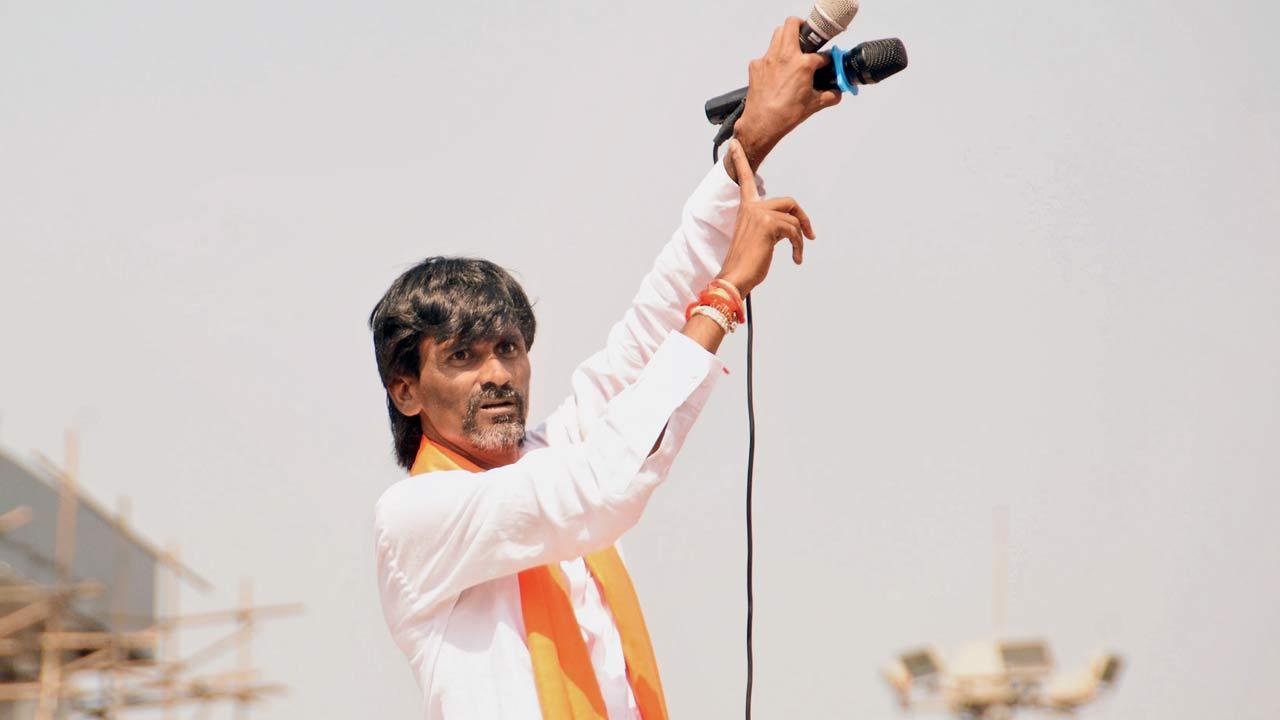 Maharashtra Elections 2024 Jarange appeals associates to pull out