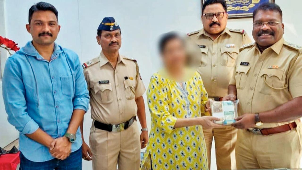 Malad woman gets her Rs 30 lakh jewellery four months after they were stolen