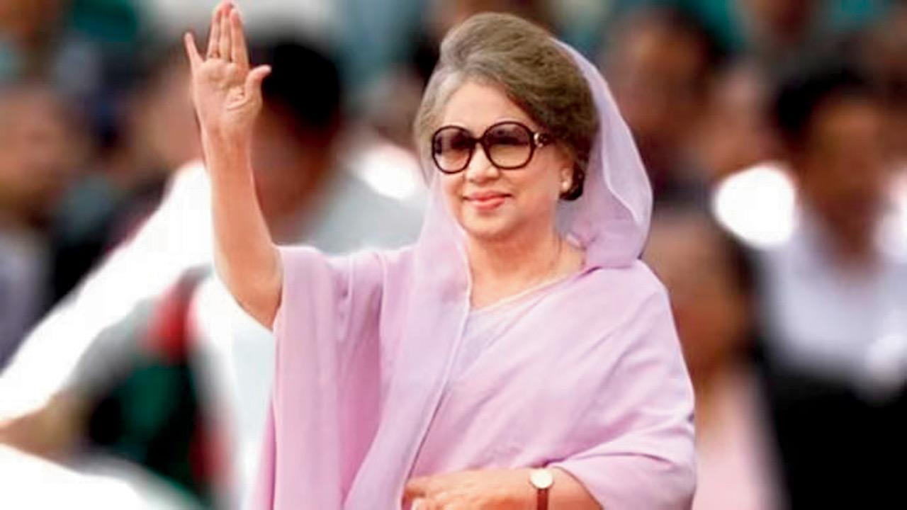 Ex-Bangladesh PM Khaleda Zia acquitted in graft case