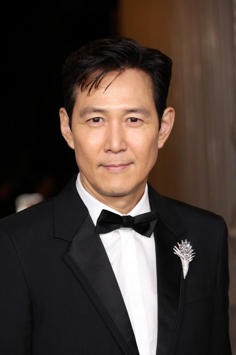 'Squid Game' star Lee Jung-jae attended the Lacma Art film Gala