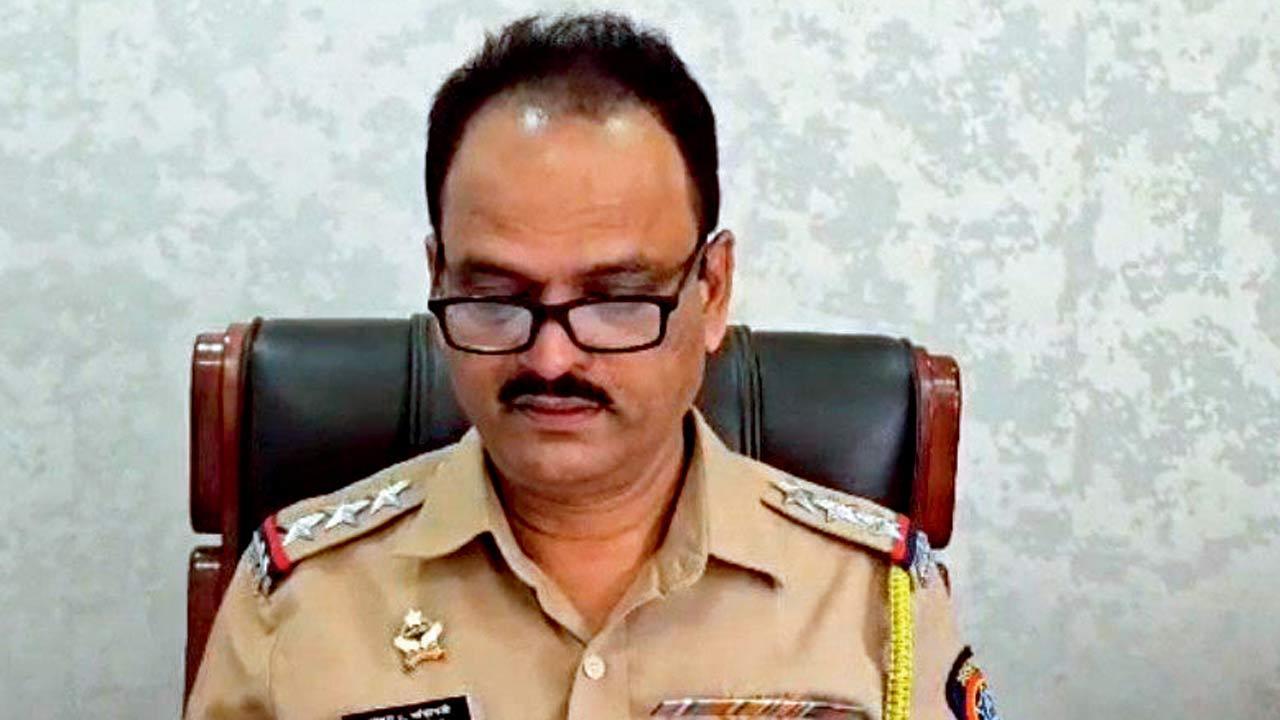 Lift mechanic held for molesting three minor girls, parents say school not cooperating