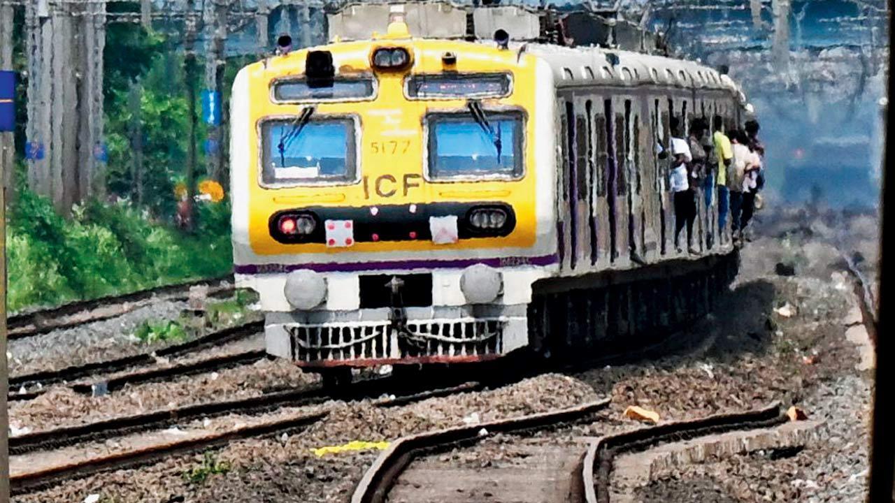 Error or negligence: No clarity on what caused Bhandup mishap that injured 8 railway commuters 