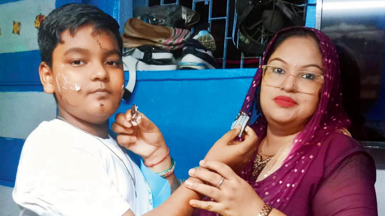 Mumbai: Woman, her 12-year-old son killed in dumper collision in Kurla