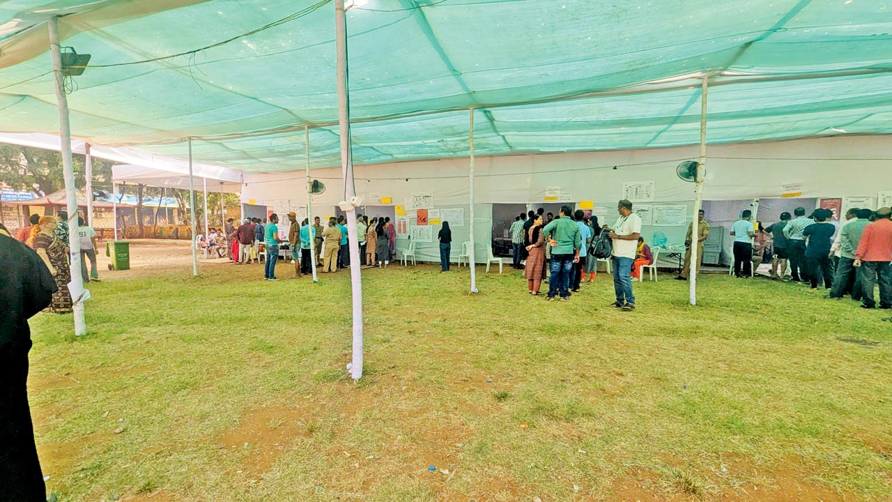 Widely distributed polling booths in Kurla. Pics/Rajendra B. Aklekar