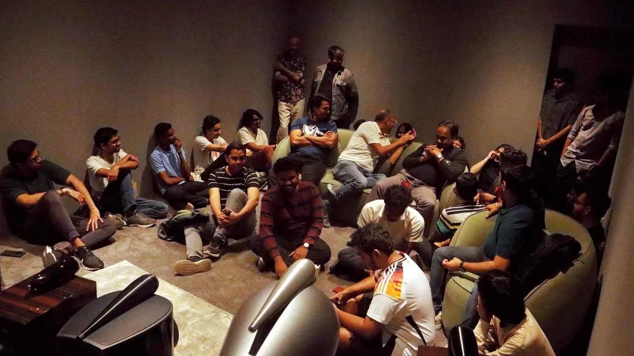 Thursday Reel stories, reel soundsMusic: The Revolver Club’s Hi-Fi show offers a chance to explore listening sessions and film screenings, with world-class audio systems.Till November 24 time 1 pm onwards At The Revolver Club, CST Road, 601 Dani Corporate Park, Kalina. Log on to @therevolverclub Entry First-come first-serve basisFree