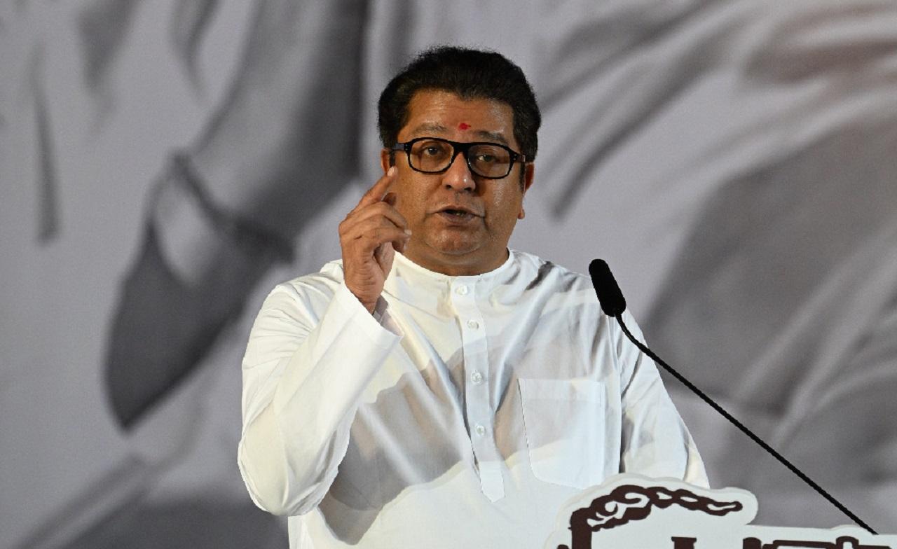 MNS Chief Raj Thackeray criticised Shiv Sena (UBT) Chief Uddhav Thackeray for forming a government with Congress after contesting the elections in alliance with the BJP