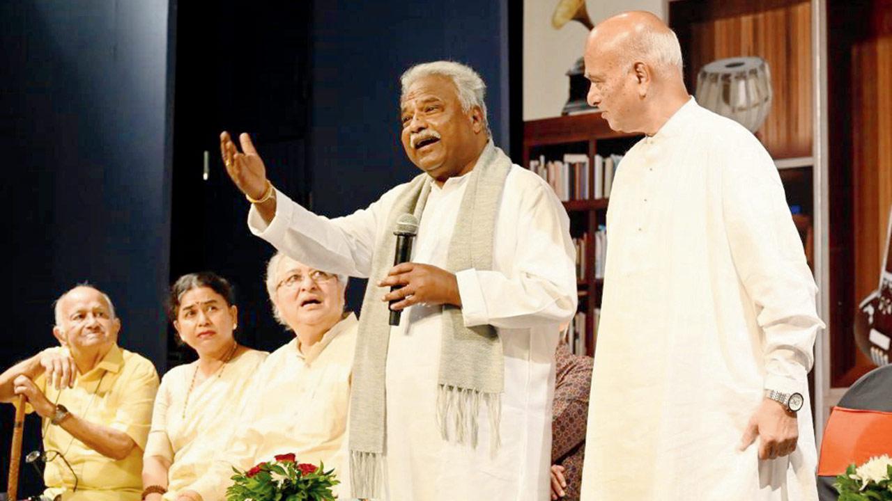 (From left) Ramdas Bhatkal, Shruti Pandit, Shashi Vyas, Pandit Venkatesh Kumar and Pandit Satish Vyas at the event in Dadar. PIC/ANURAG AHIRE