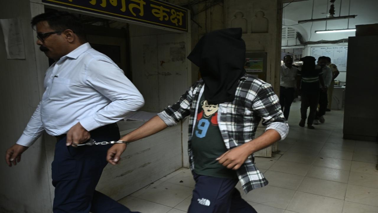 The Mumbai Crime Branch’s investigation into the Baba Siddique murder case has revealed that contract killers had multiple backup assailants ready in case Gautam, Dharmraj Kashyap, and Gurmail Singh — who shot the NCP leader — failed in their attempt