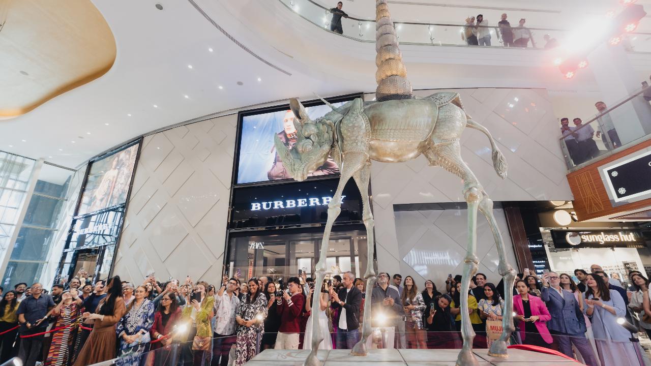 The piece reflects Dalí's deep interest in the interplay between art, mathematics, and the cosmos, captivating audiences with its bold, imaginative vision. 