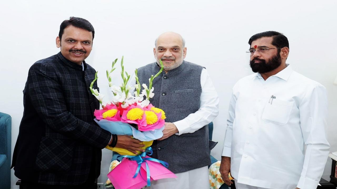 Eknath Shinde will take big decision in next 24 hours: Shiv Sena leader Sanjay Shirsat