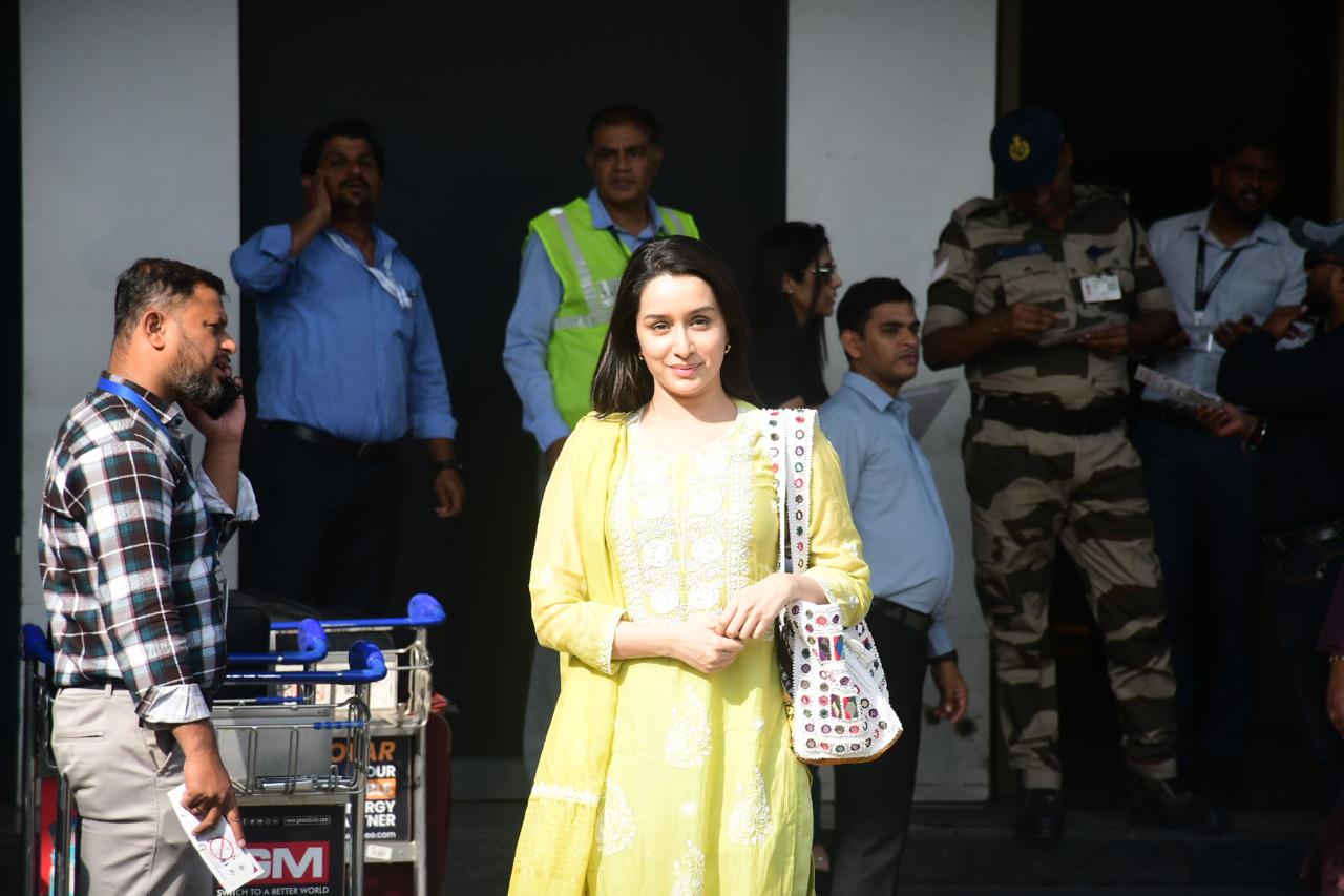 Shraddha Kapoor's yellow embroidered kurta set has our hearts