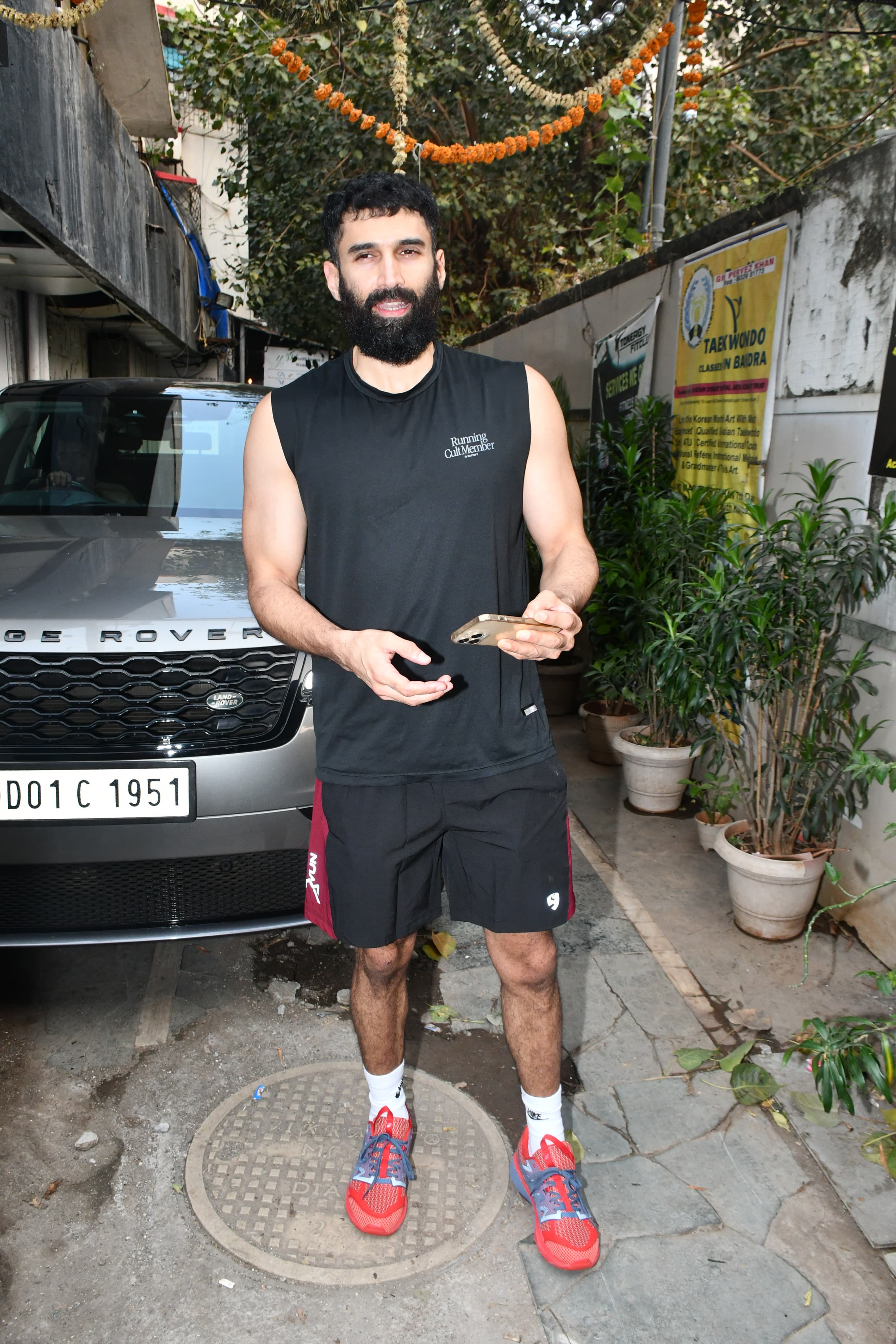 Aditya Roya Kapur met his fans on his birthday