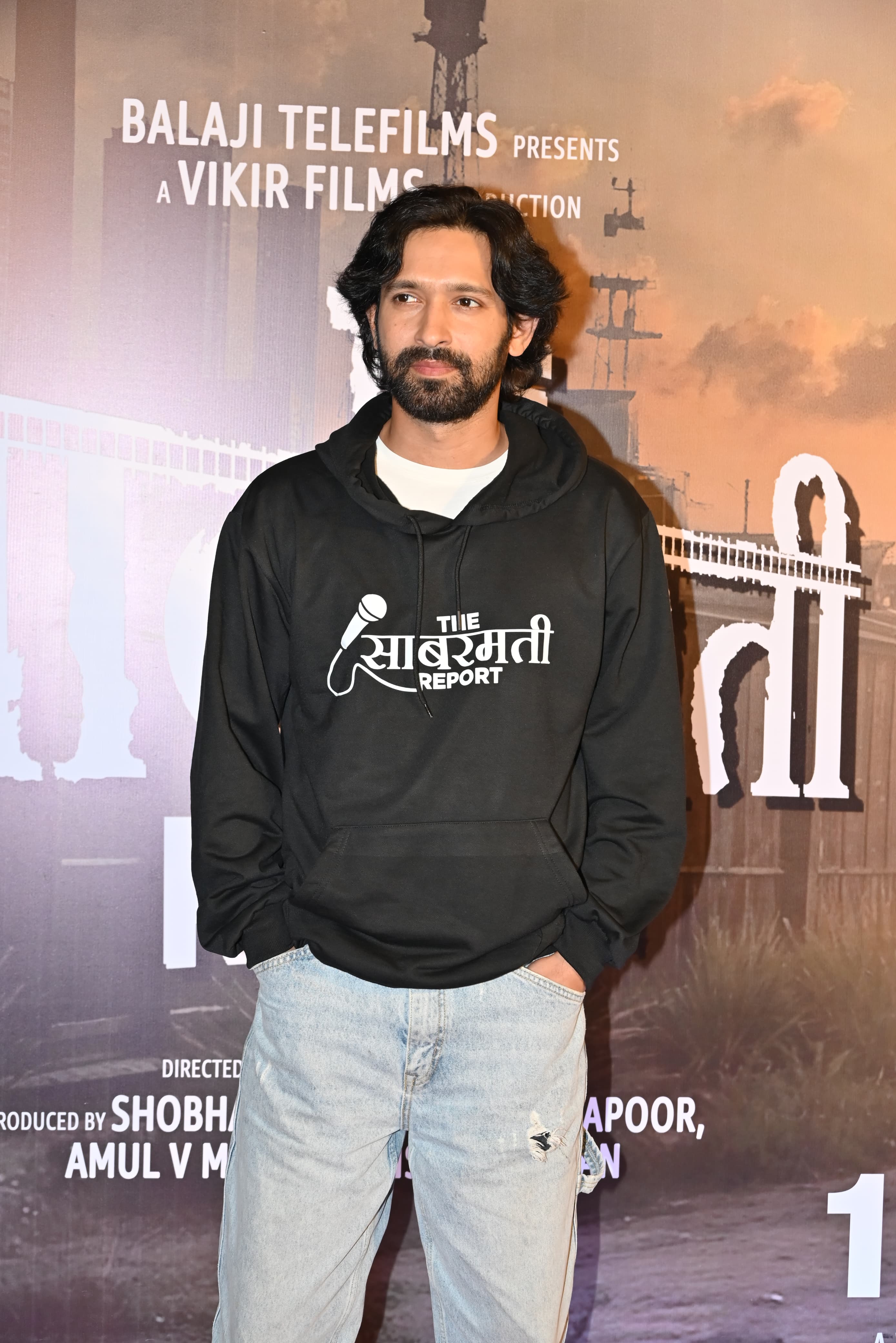 Vikrant Massey opted for comfy and casual outfit to slay his look