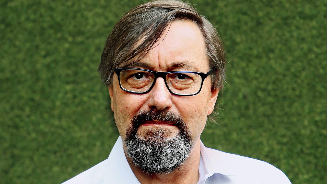Giles Tillotson