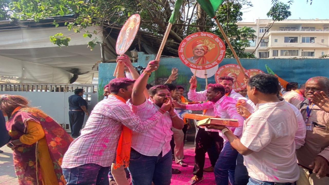 Maharashtra Election Result 2024 Huge celebration at BJP office
