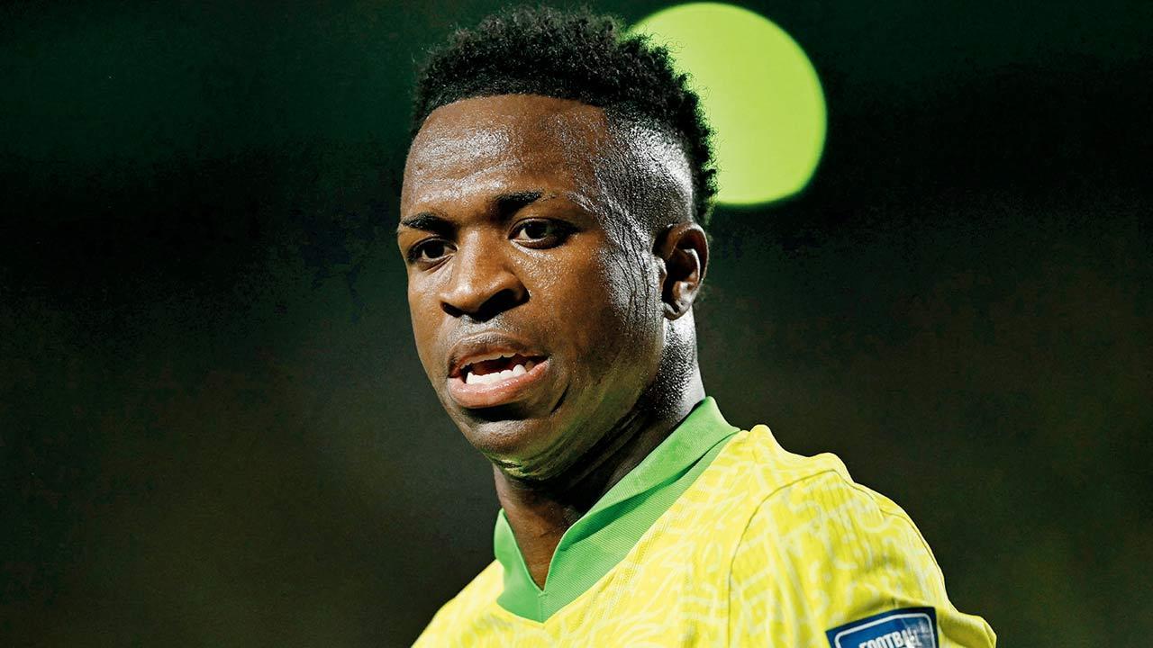 Vinicius Jr back for Brazil while Martinez returns for Argentina