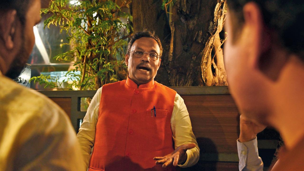BJP leader Vinod Tawde sends Rs 100 cr defamation notice to Congress