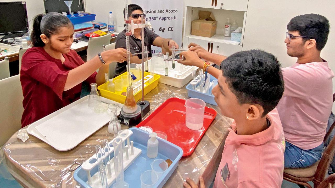 Students of the center learn chemistry