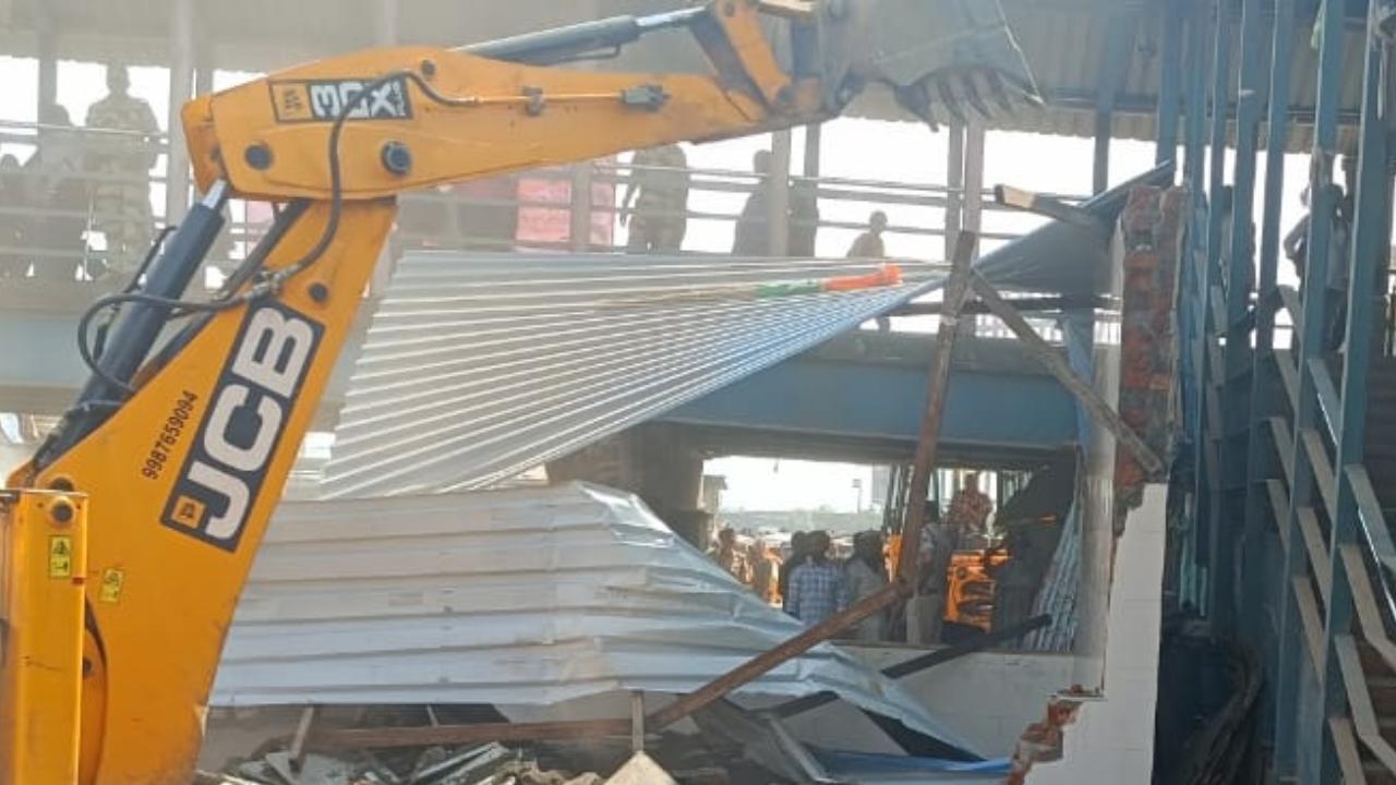 Several unauthorised encroachments were then removed during the demolition drive then and the aim was to free up the area for smooth traffic operations