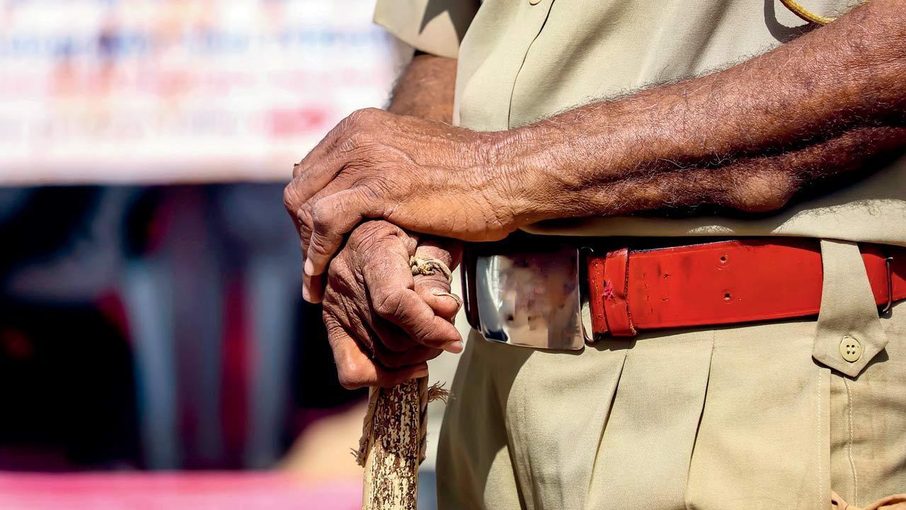 Mumbai: Wadala police arrest two for death threats against influencer, son