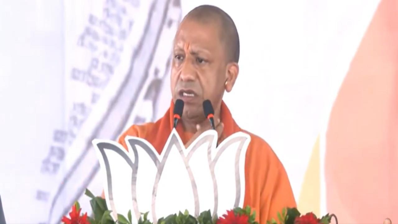 Congress chief's mother, sister had died in Razakar attack but he keeps mum for vote bank: Yogi Adityanath in Maharashtra