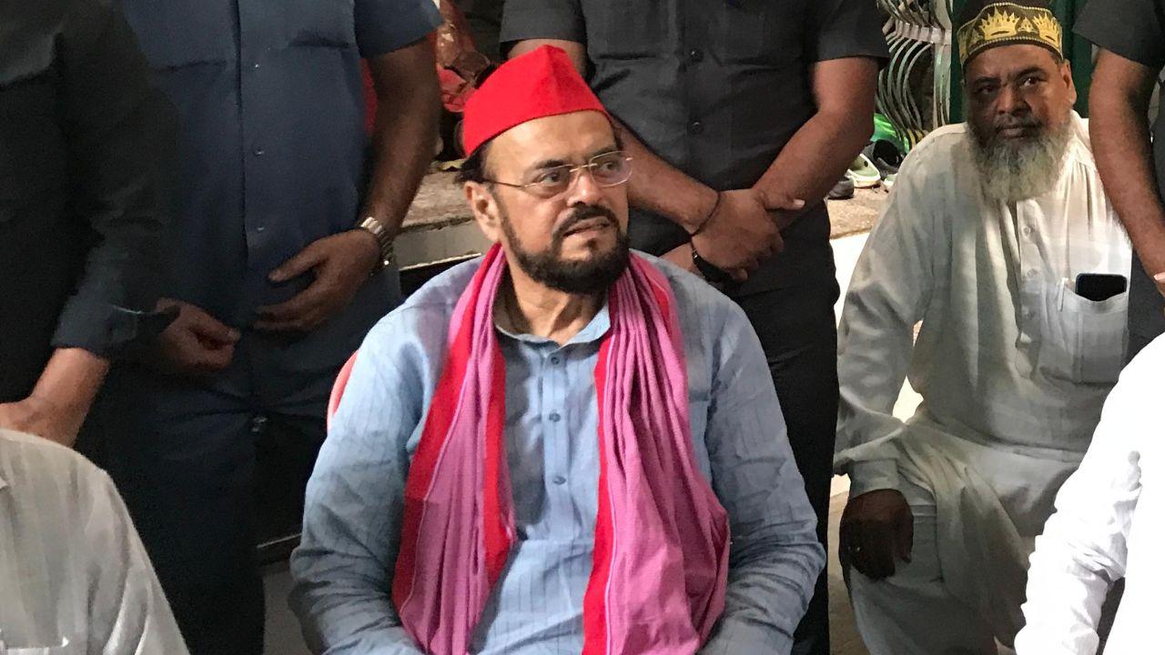 Mankhurd Shivaji Nagar (171)
Abu Asim Azmi of the Samajwadi Party won with 54,780 votes, defeating Nawab Malik of the Nationalist Congress Party
