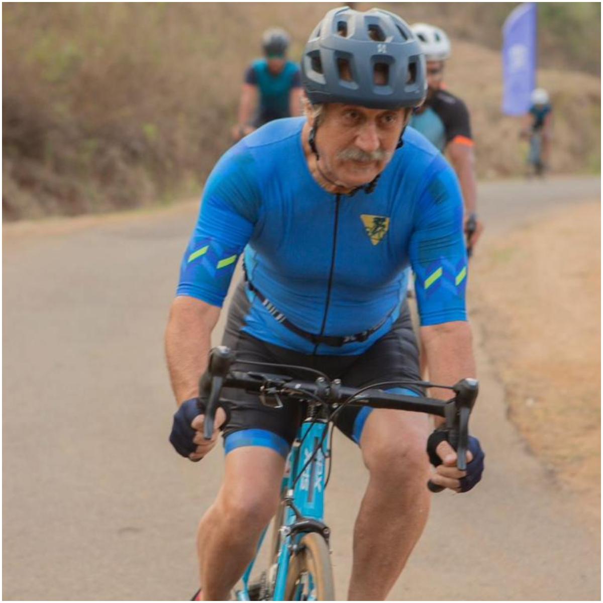 Anupam Kher adopted a structured fitness regimen after the age of 60. However, he admits he would have liked to take it up sooner. 