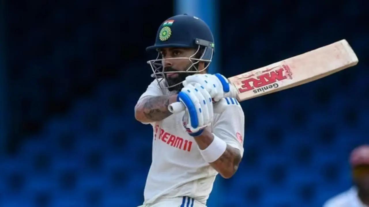 The top order departing after registering decent scores, Kohli pulled his collar up and played another masterclass innings on their home ground. In the first essay, he smashed 115 runs in 184 deliveries. During his knock, the home crowd witnessed 12 fours from the Indian stalwart