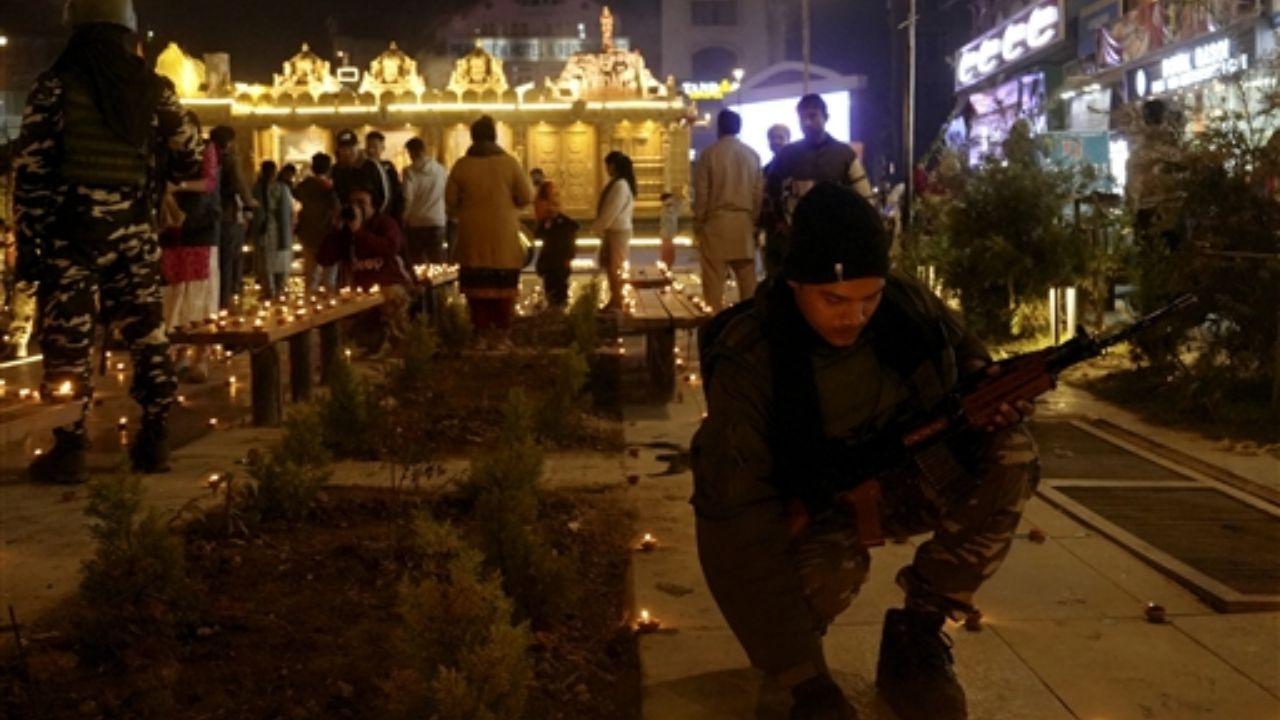 While traditions are honoured, Diwali celebrations are evolving to include green practices like eco-friendly firecrackers, ensuring a sustainable approach to festivities.