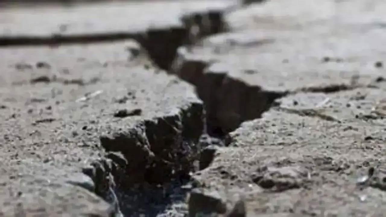 6.8 magnitude earthquake shakes Cuba after hurricanes, blackouts