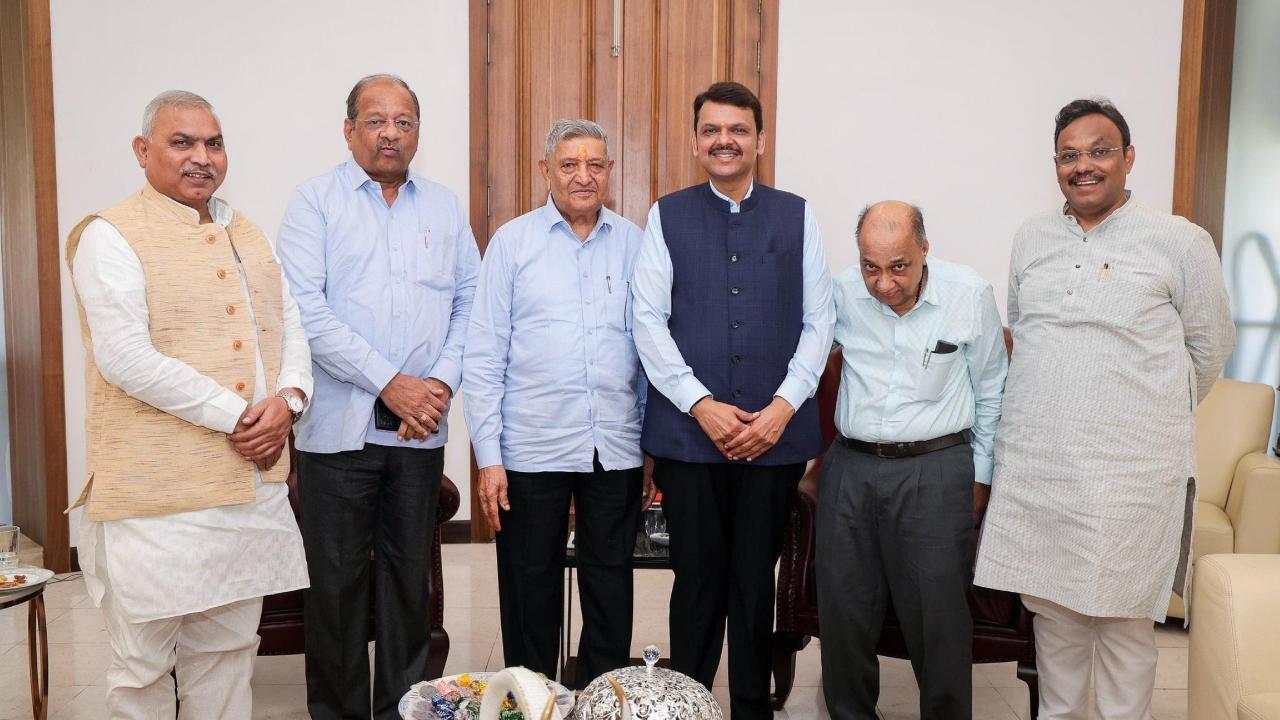 Maharashtra polls: Gopal Shetty meets BJP leaders, says 'will never leave the party'
