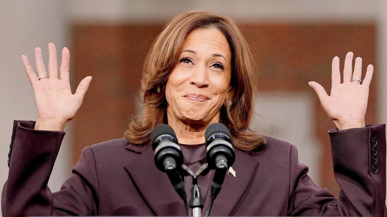 Kamala Harris pledges to guarantee peaceful transfer of power
