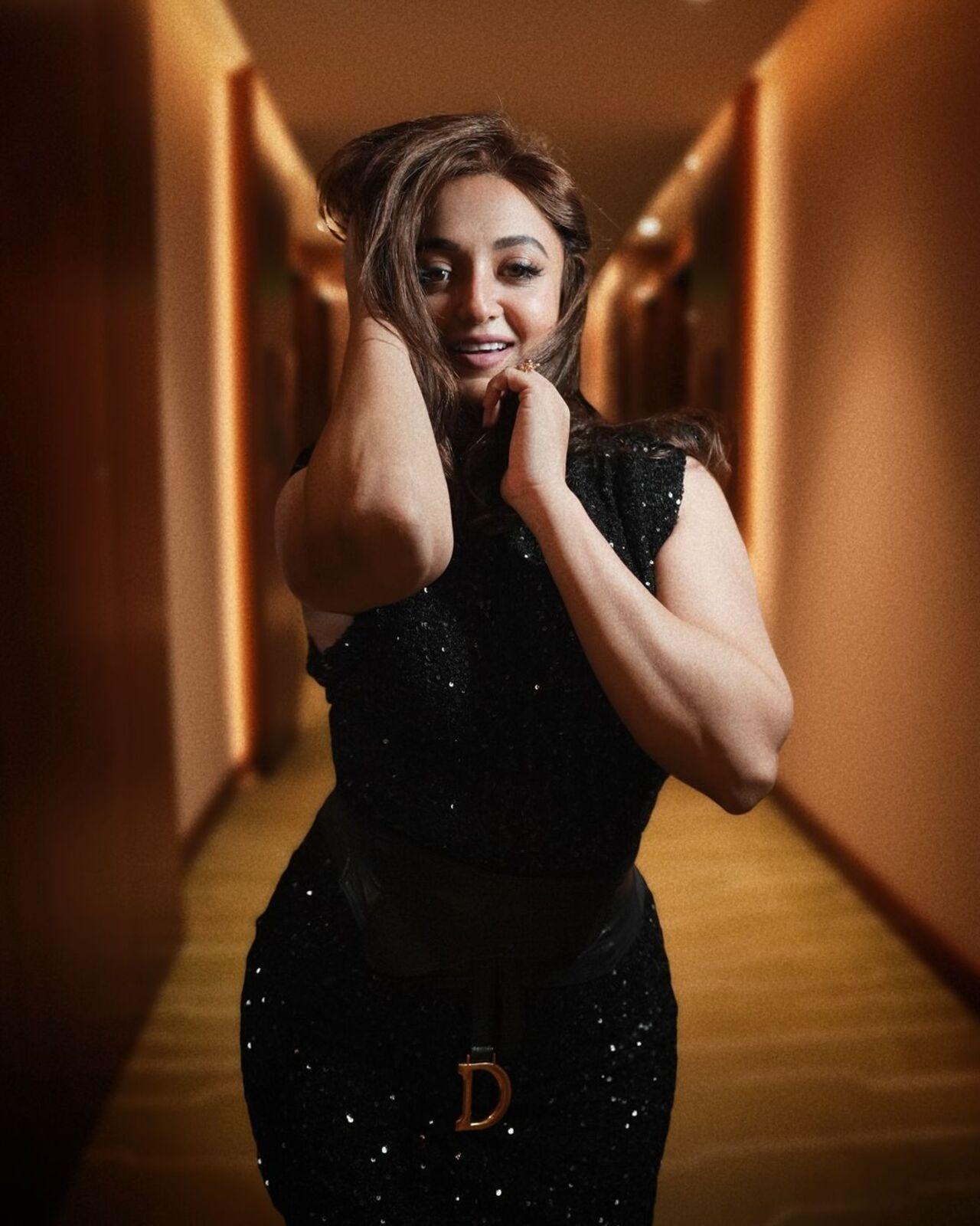 Monali also won a National Award.