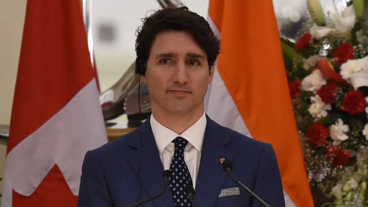 Canada's Justin Trudeau revives Cabinet-level panel to address concerns about Trump presidency