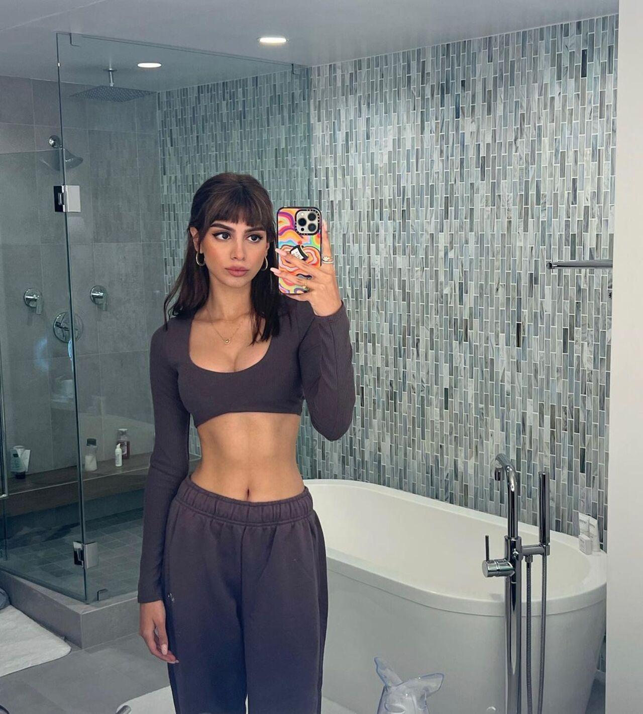 The Archies star also adds a fashionable twist to her pajama look with this bralette paired with her tack pant