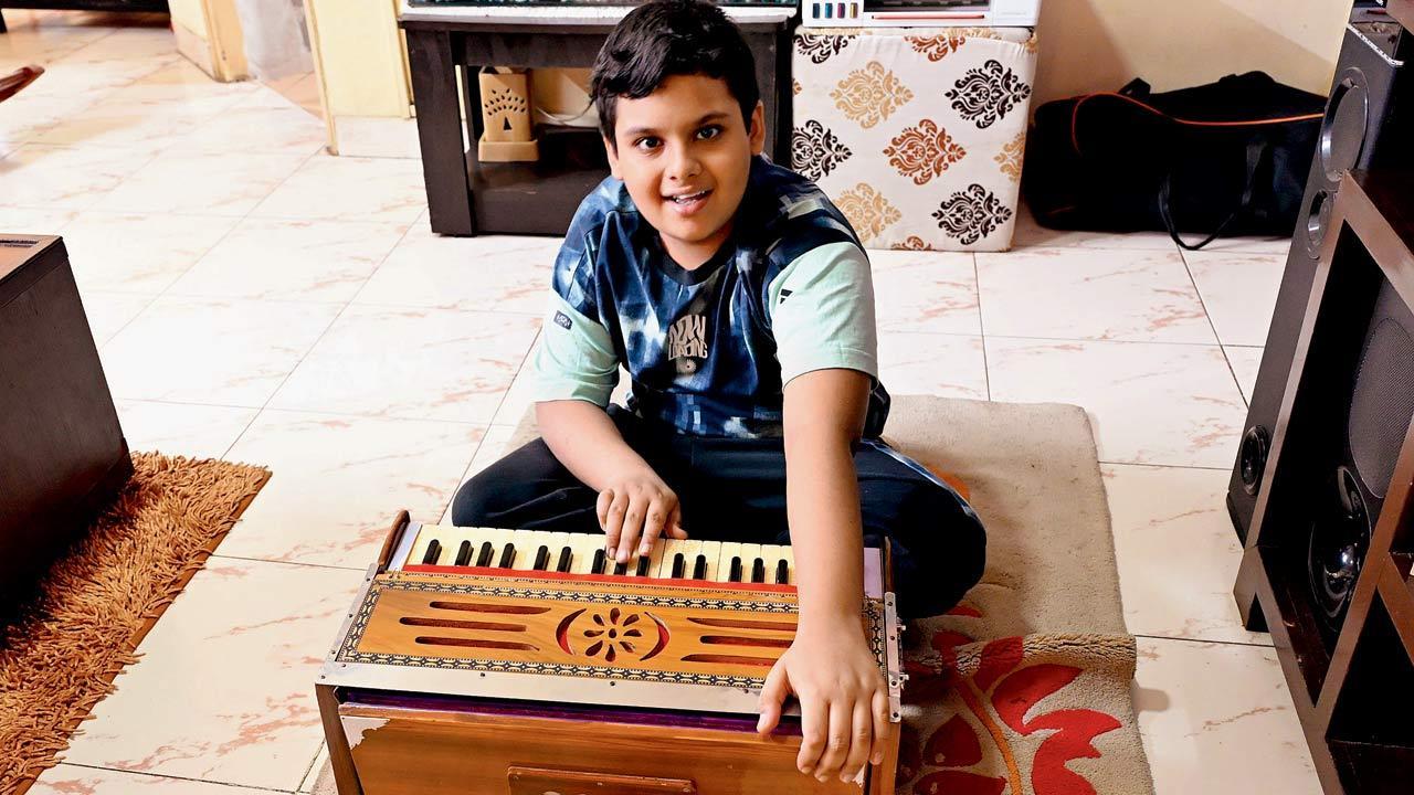 From classic music to math: How Mumbai-based parents are curbing screen time for their kids
