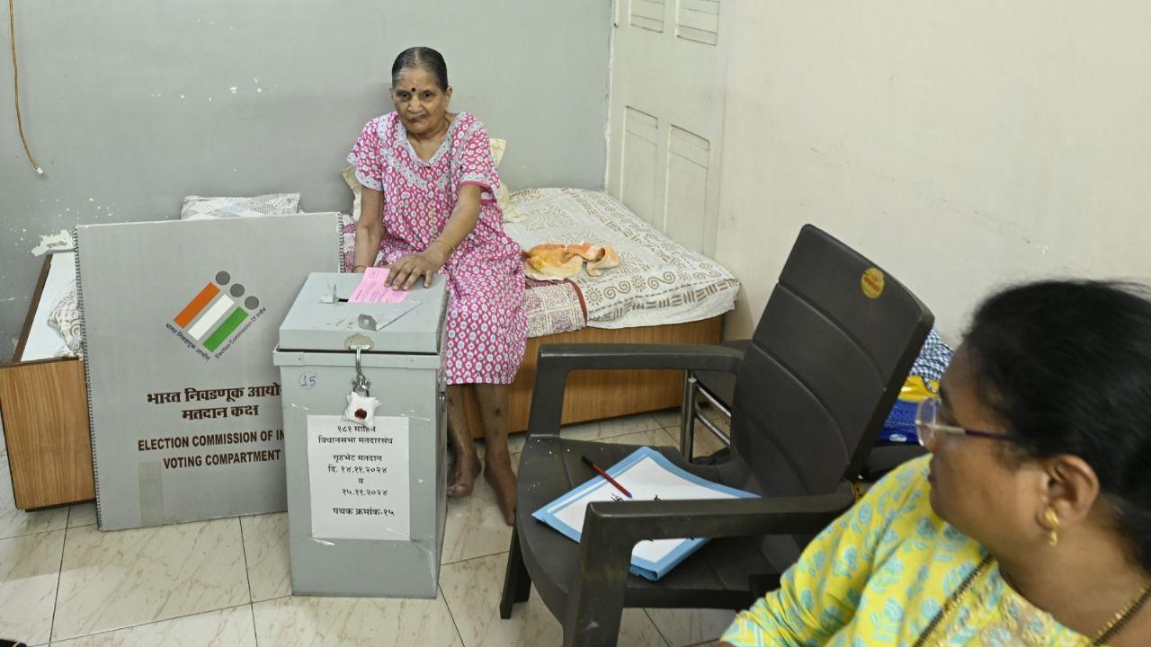Mumbai City Collector and Additional District Election Officer Sanjay Yadav had appealed to the voters in these two categories to register their demands on the 'Saksham App' to avail the facilities for voting