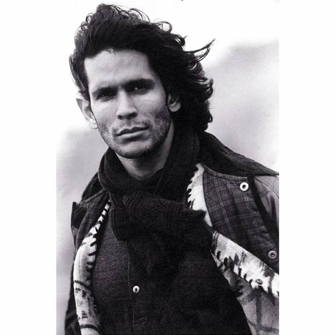The actor has played the lead role in the Indian science fiction TV series 'Captain Vyom.' He later decided to shift his focus to films in 2000.
