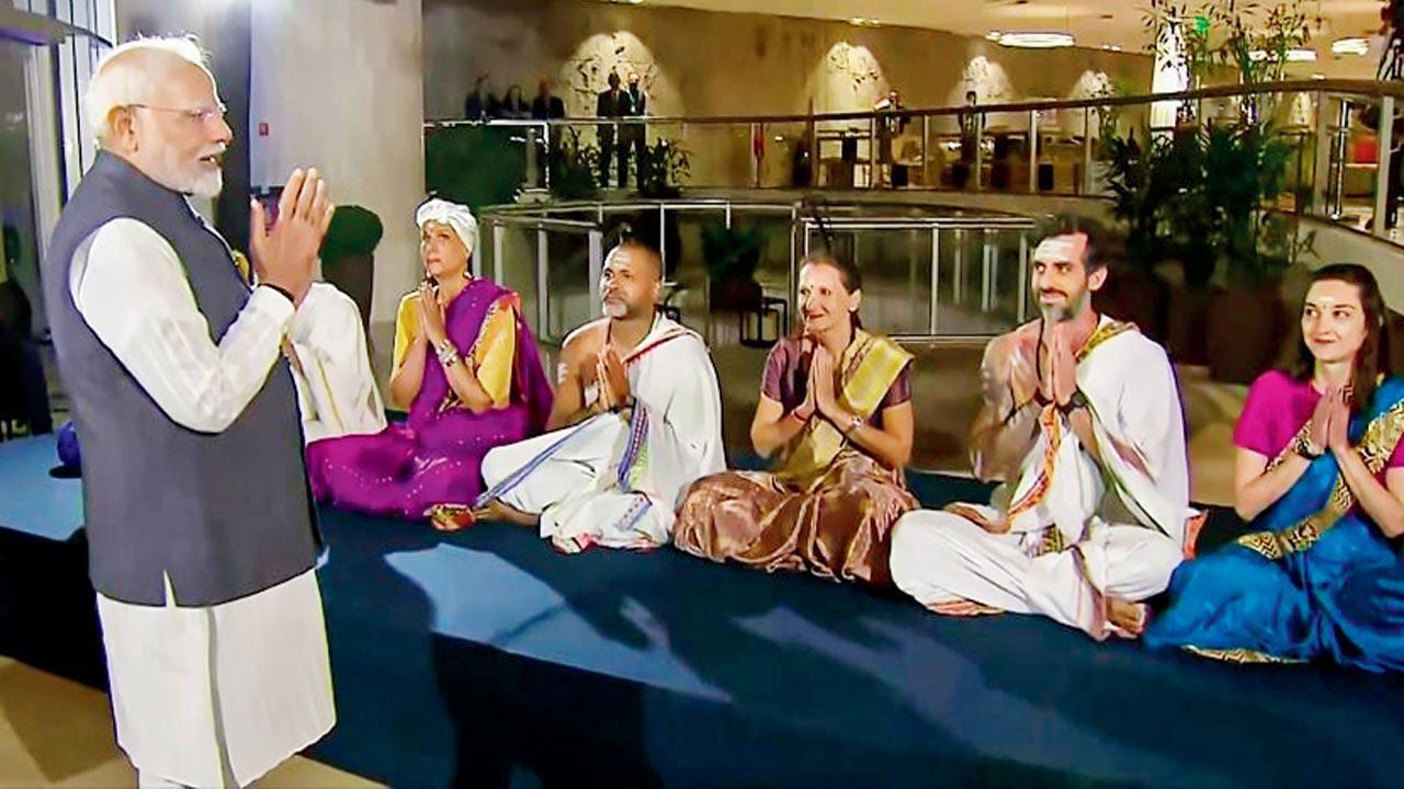 Brazil welcomes Modi with Sanskrit chants