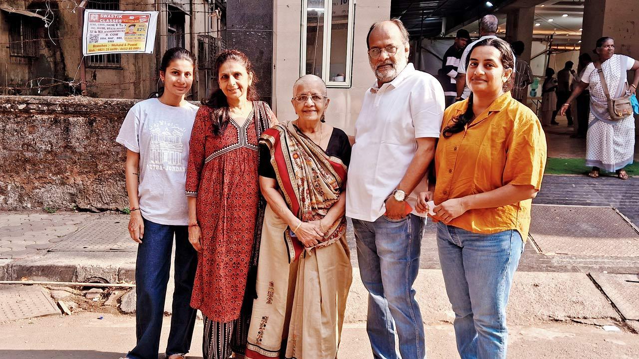 Maharashtra elections 2024: Three generations of family cast their votes in Mulund West