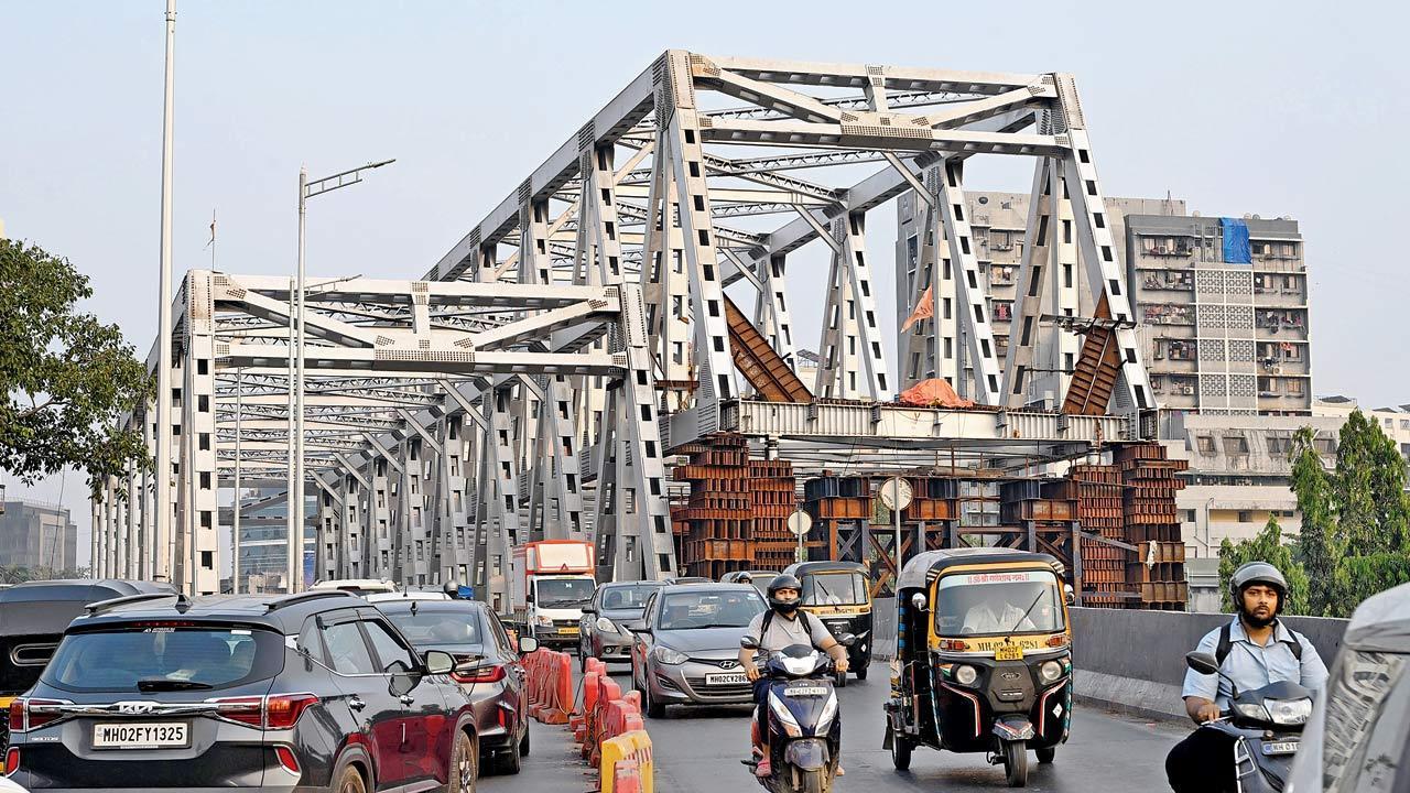 Lesson learnt from Andheri Gokhale Bridge: Traffic police want BMC to stick to their deadlines