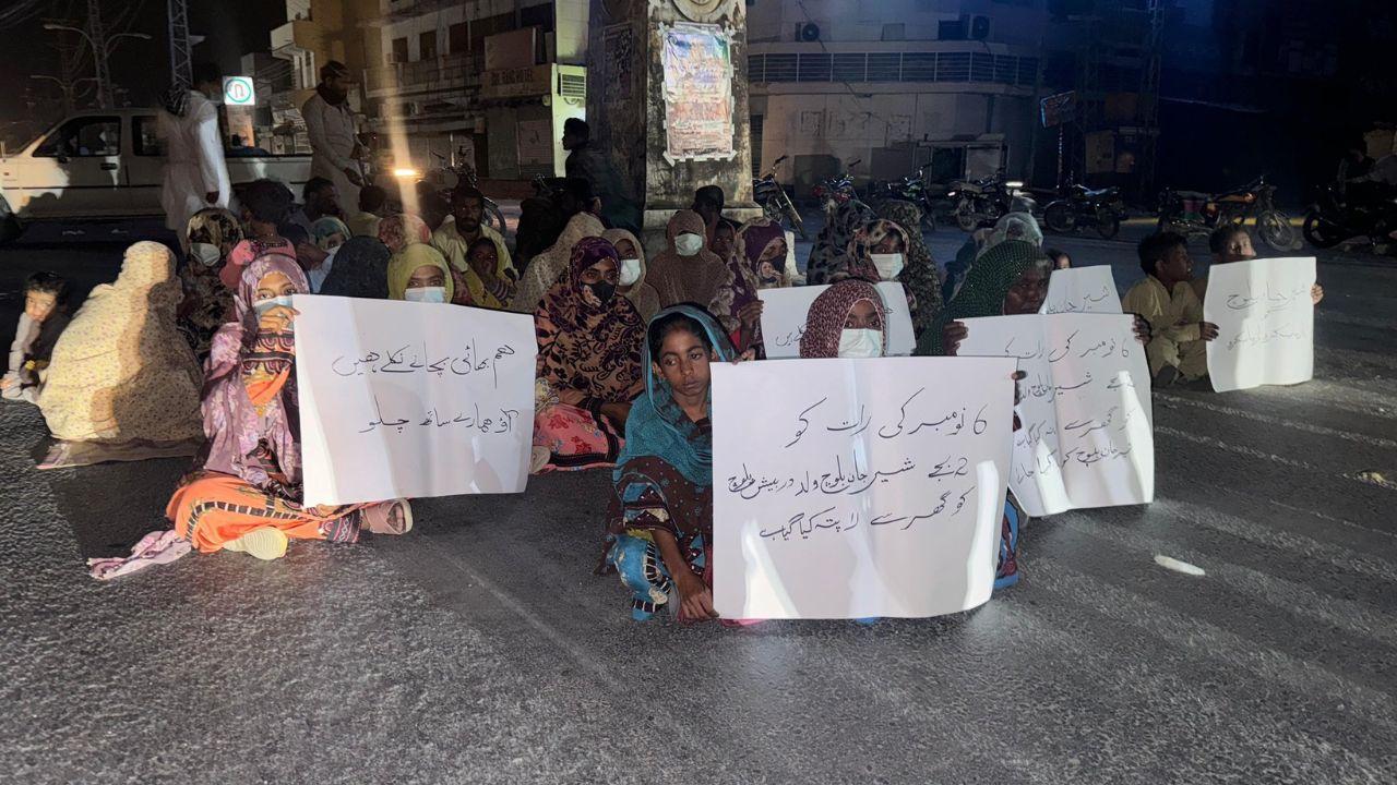 Pakistan: Families hold protest in Balochistan over enforced youth disappearances
