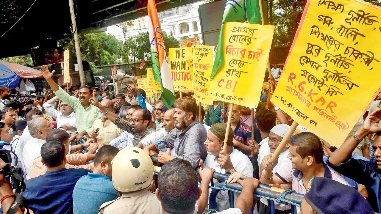 Kolkata doctor rape-murder: SC refuses to transfer case trial outside state