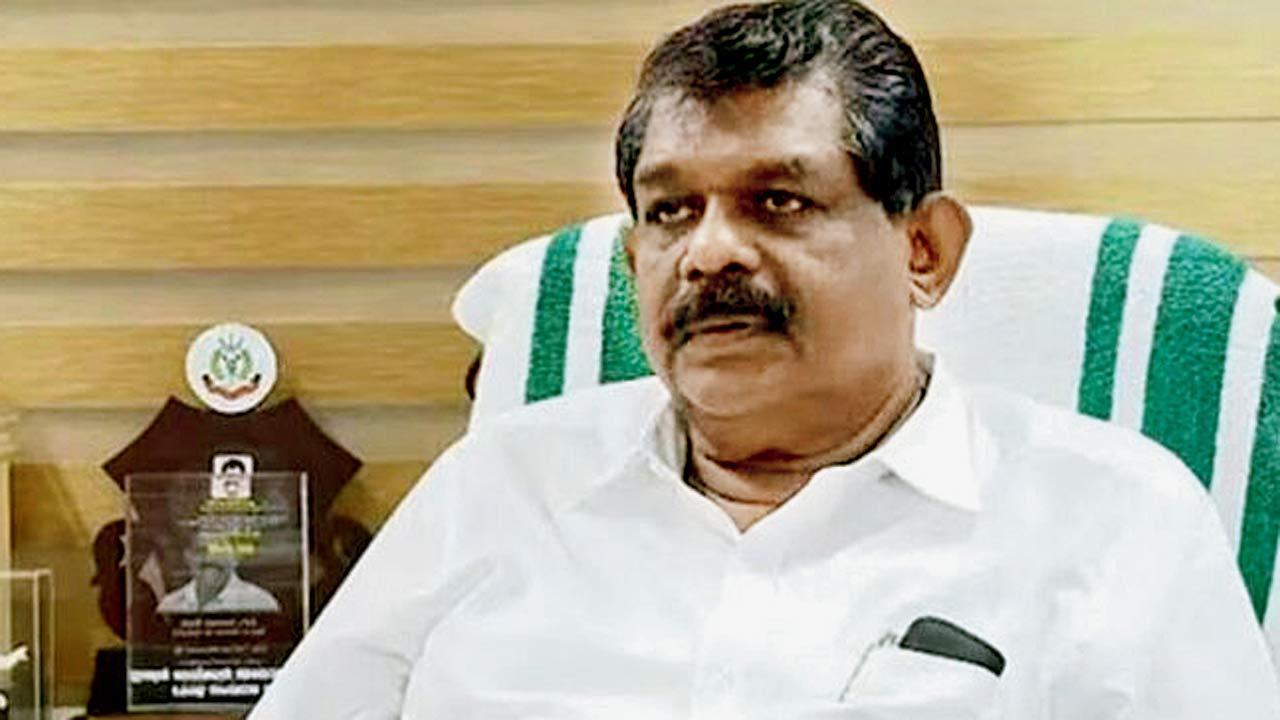 SC restores proceedings against ex-Kerala minister