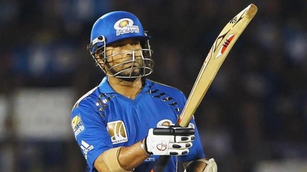Sachin Tendulkar
Legendary batsman Sachin Tendulkar featured in the Indian Premier League since the inaugural season in 2008. Since then, the former right-handed batsman has represented MI till the year 2013. Having played 91 matches for the side, Tendulkar smashed 2,599 runs including one century and 14 half-centuries