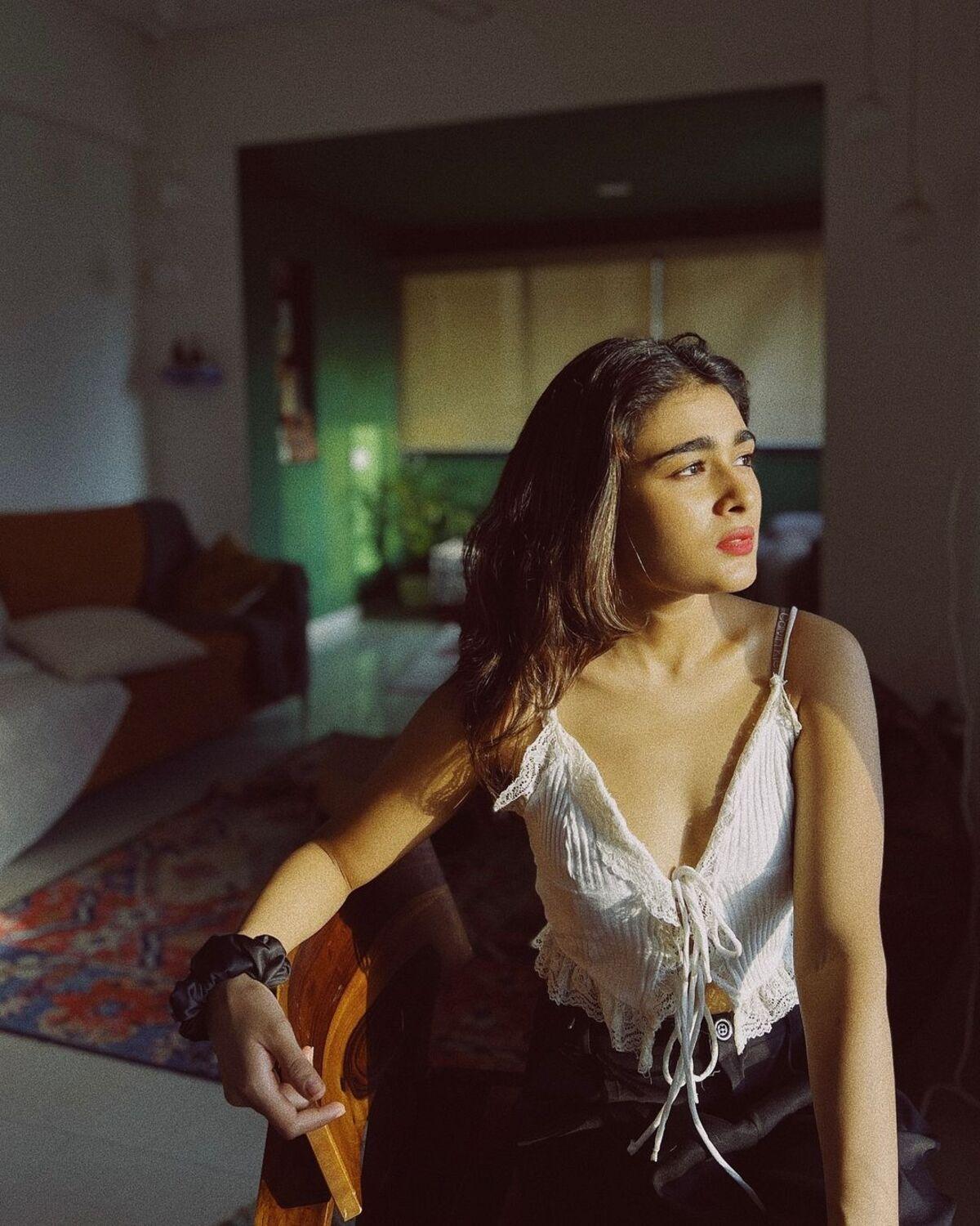 'Jamshedhai Jordaar' actress Shalini Pandey revealed her cheats when taking off from a diet.